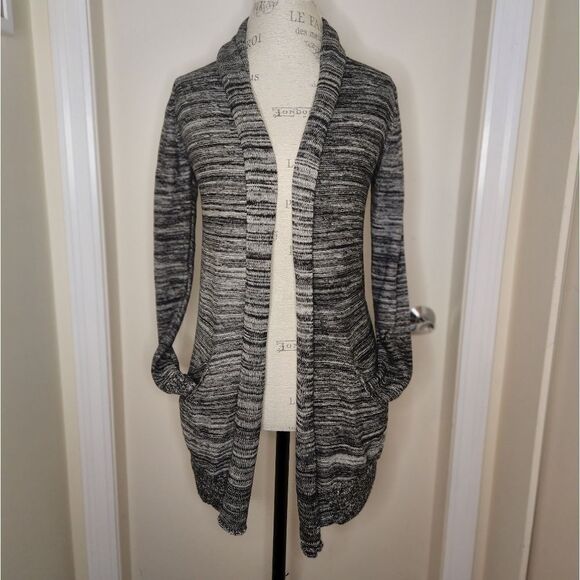 Wilfred Silk Cashmere Waterfall Cardigan - Picture 2 of 8